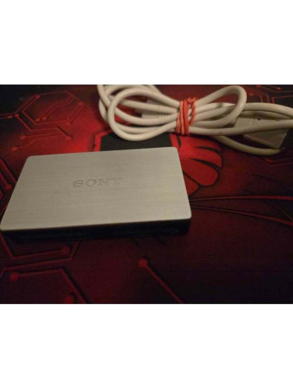Sony Multi-Card Reader - Picture 4 of 4